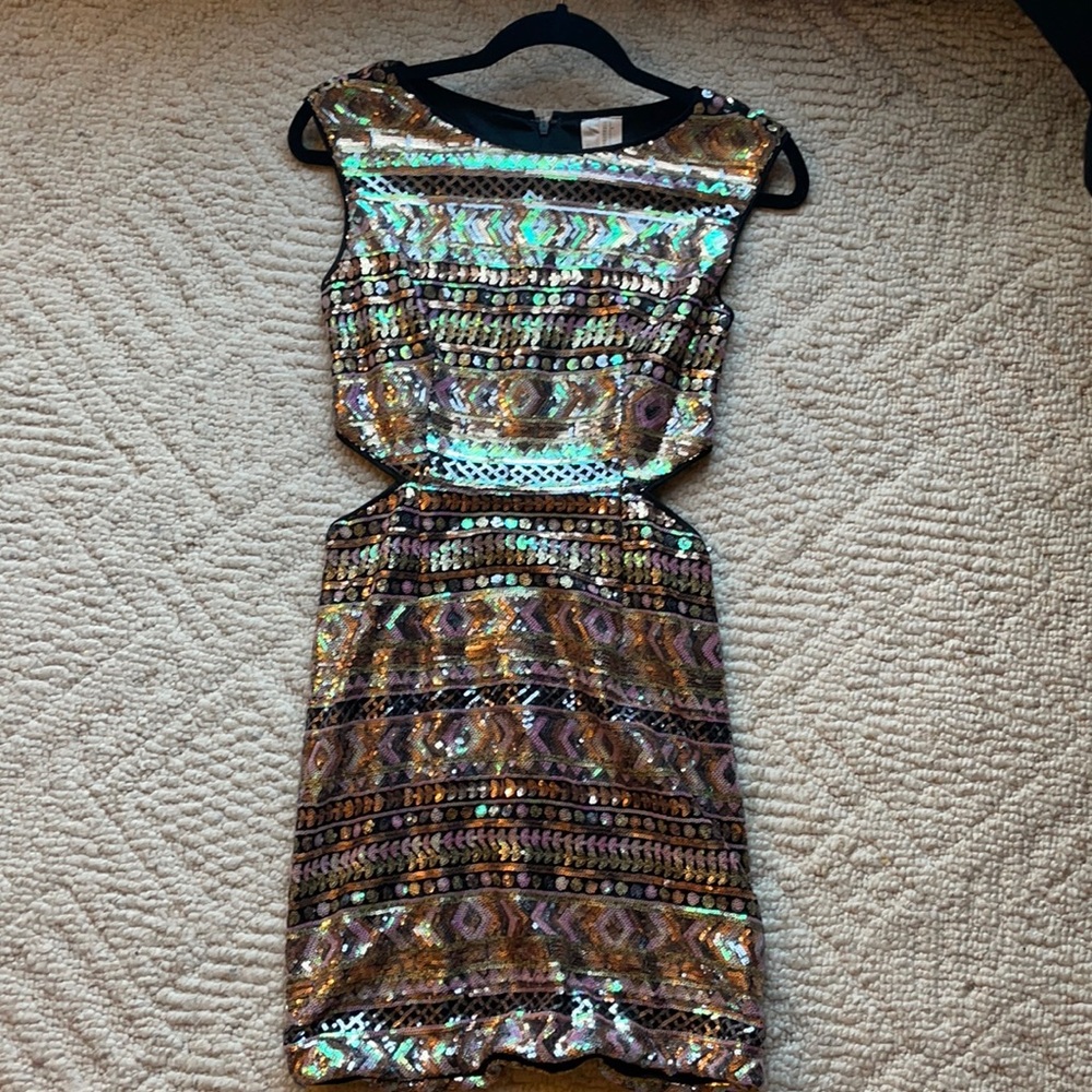 Cut out sequins dress